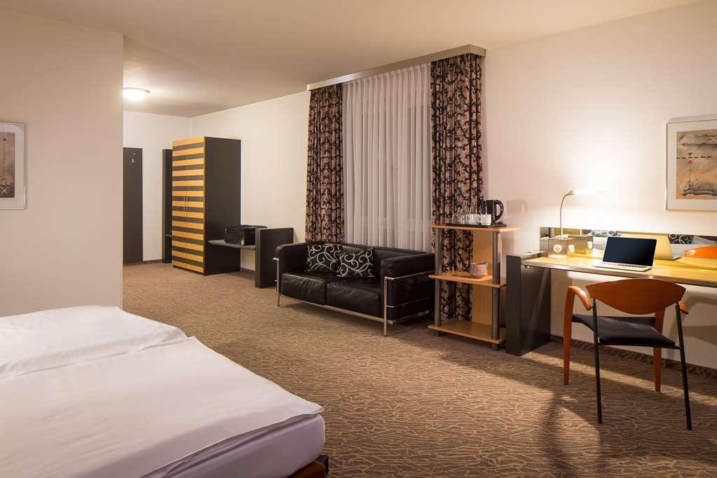 Lindner Congress Frankfurt 4*