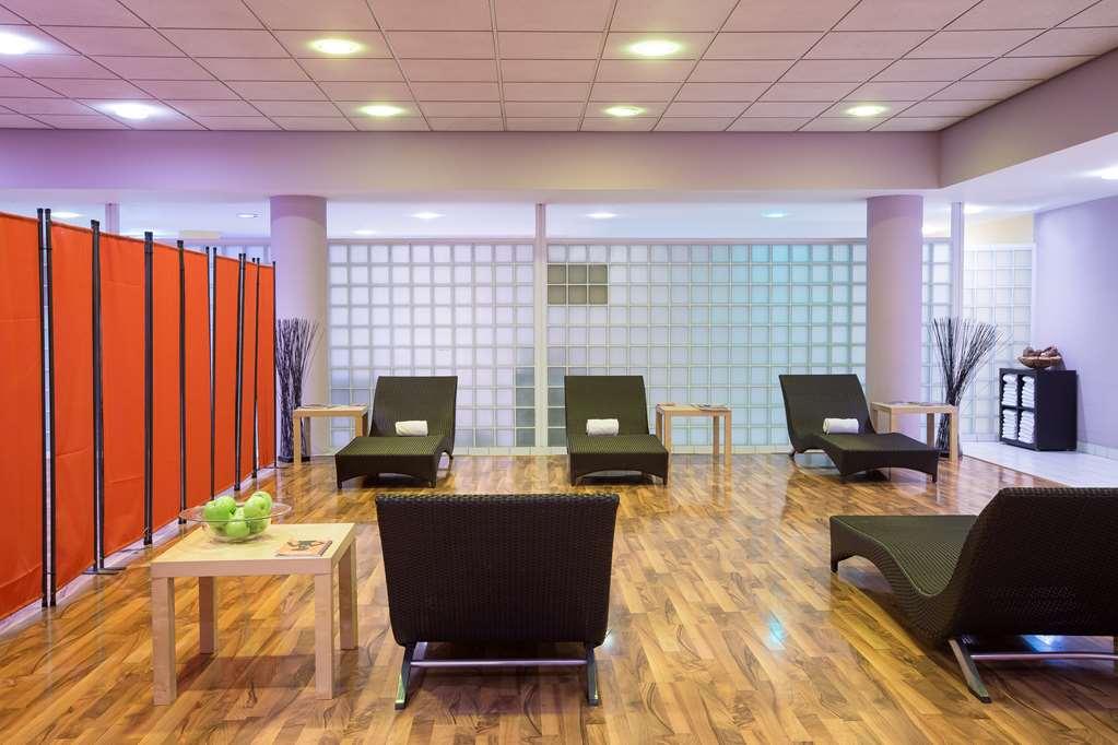 Hotel Lindner Congress Frankfurt 4*