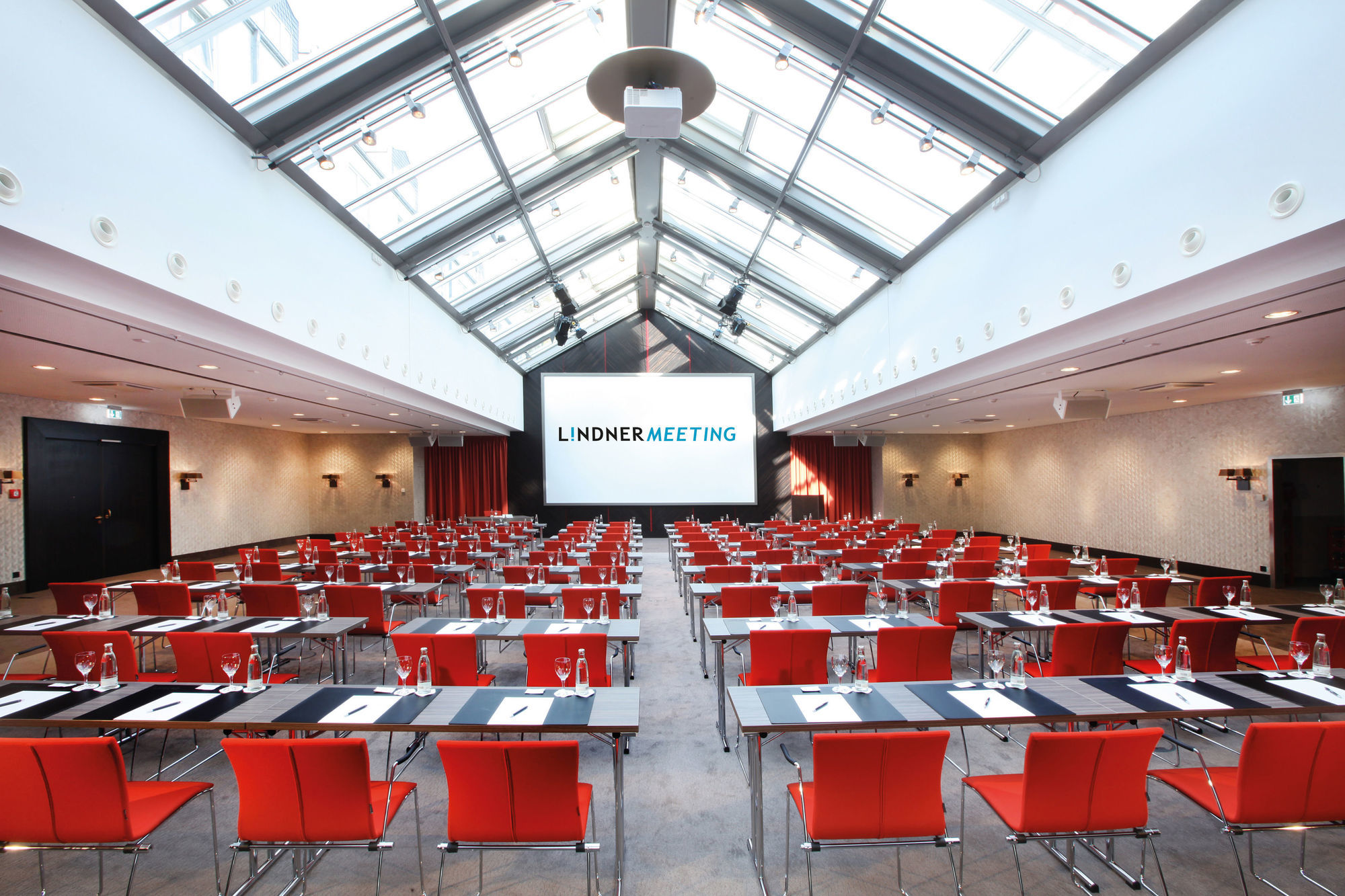 Lindner Congress Frankfurt 4*